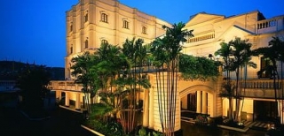 Experience royalty by staying is one of these magnificent heritage hotels of India